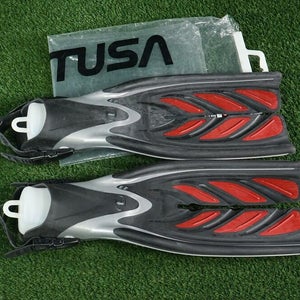 TUSA NATURES WING X-PERT ZOOM Z3 SCUBA DIVING FINS ~ RED, SIZE M-ML (7-10)
