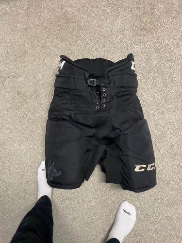 Senior Medium CCM Pro Stock hp31 Hockey Pants