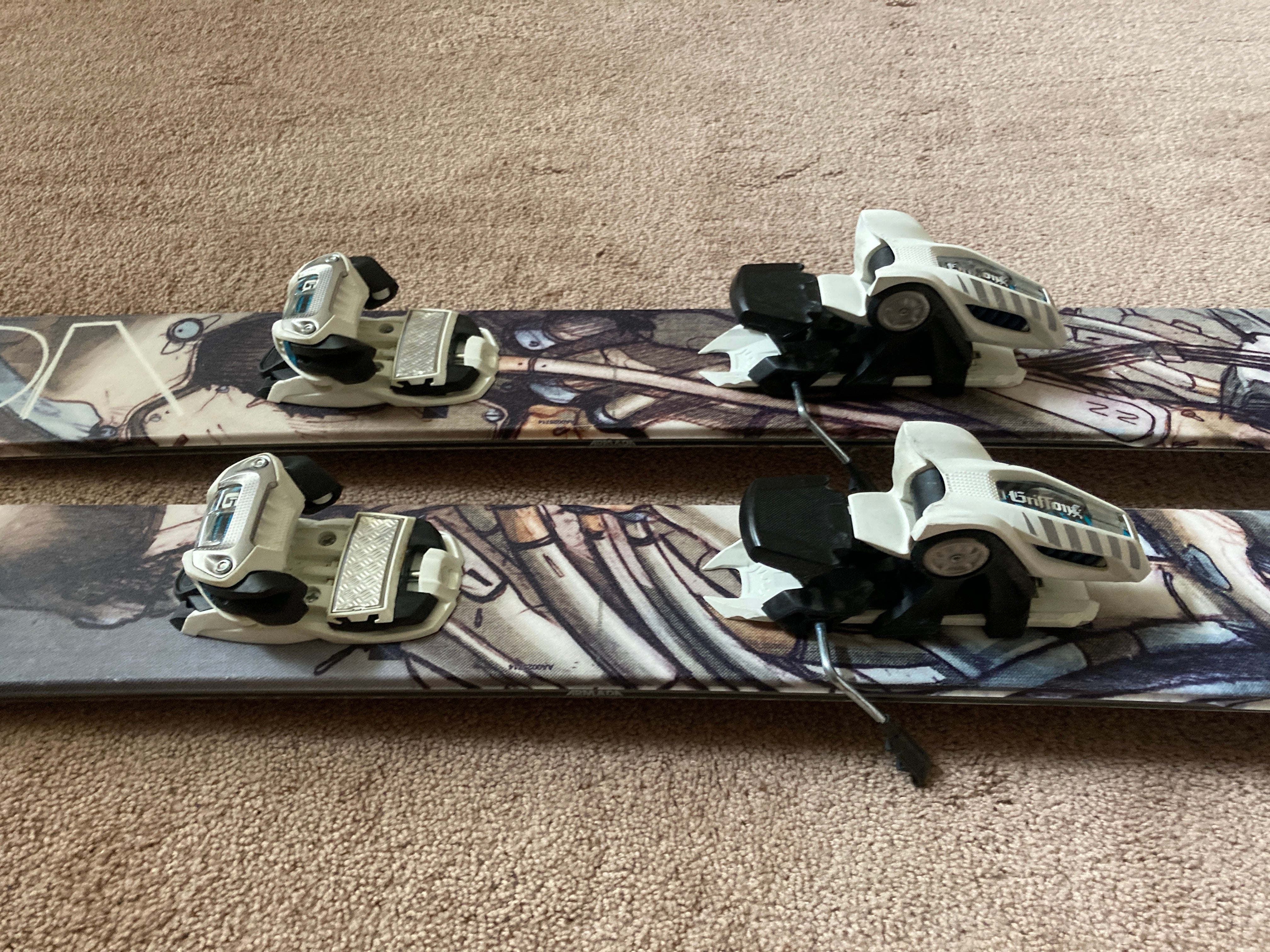 Used Armada 185 cm Powder JJ 2.0 Skis With Marker Griffon Bindings