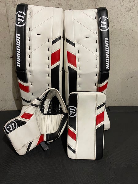 33" Warrior  Ritual G3 Goalie Leg Pads