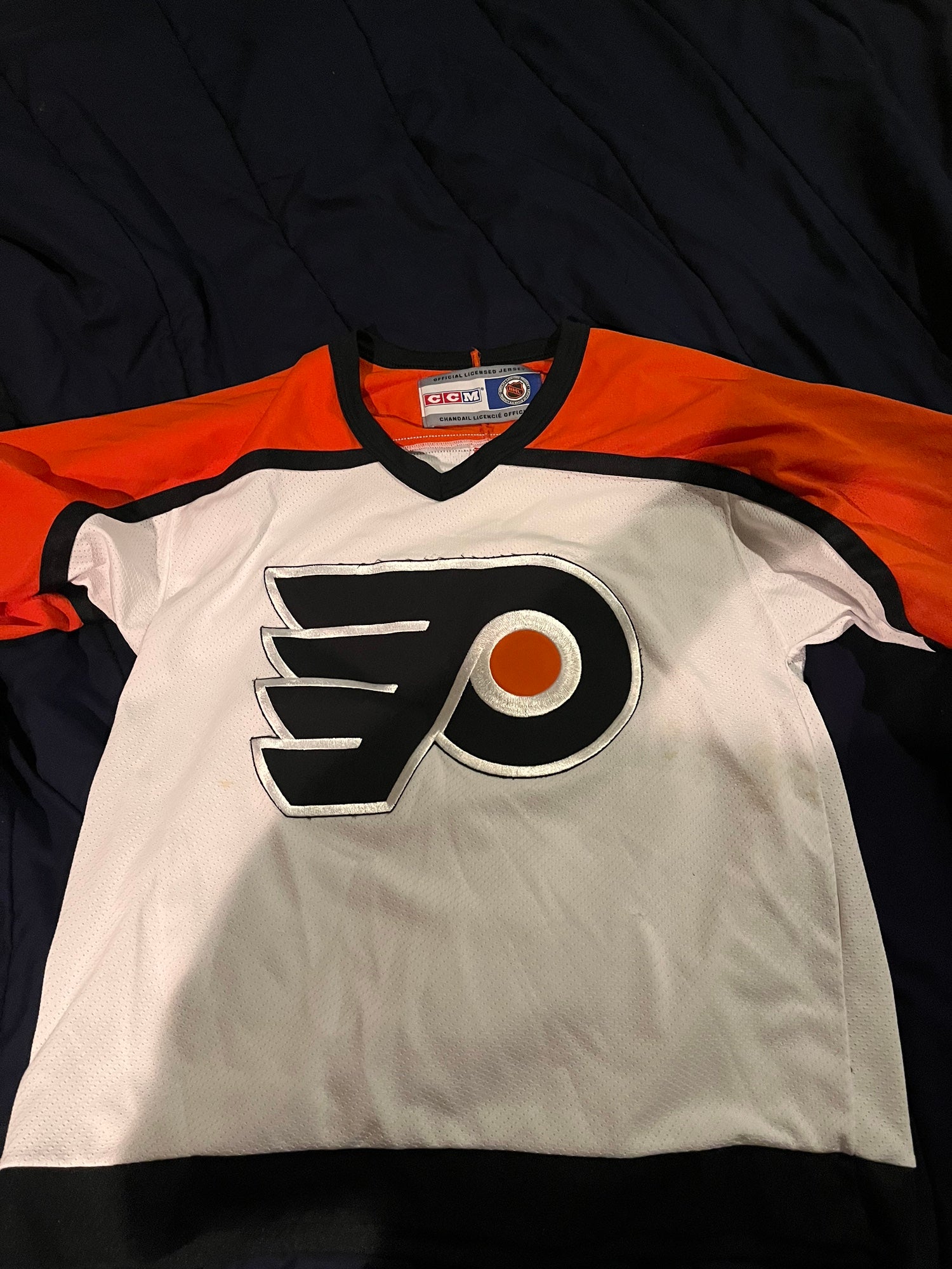 Vintage CCM Flyers Jersey for Sale in Nesquehoning, PA - OfferUp