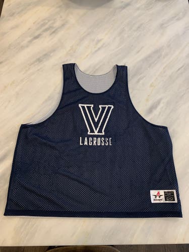 Villanova Lacrosse Team Issued Pinnie