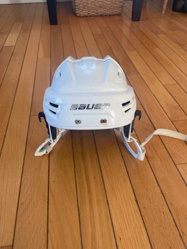 Used Small Bauer  Re-Akt Helmet