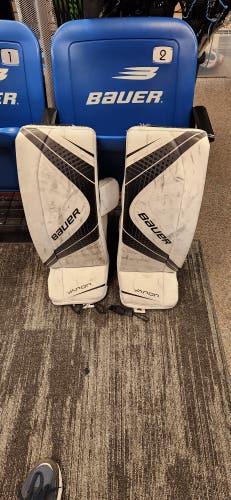 Used 29" Bauer Vapor X700 Goalie Leg Pads
