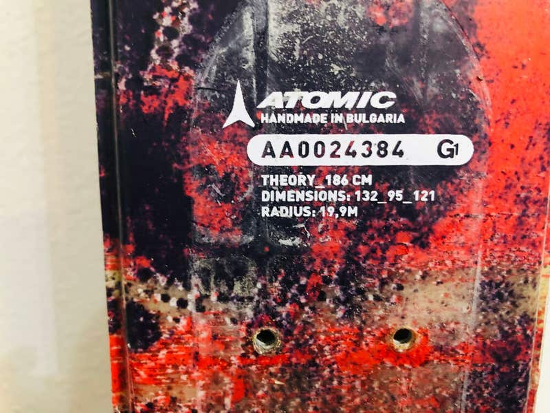 Atomic Theory Twin Tip Mid Fat Downhill Skis 186 cm. De-lamination