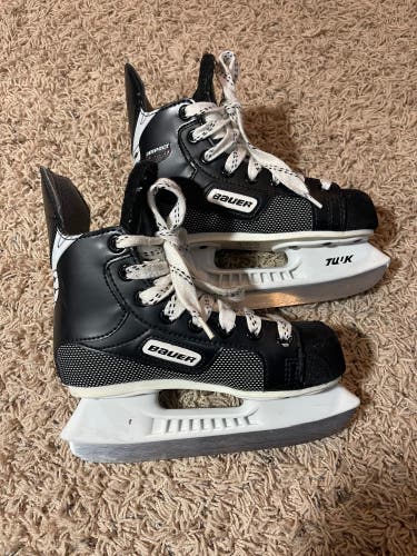 Used Bauer Regular Width Size 12 Impact 300 Hockey Skates