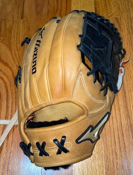 Mizuno GGE51AX - Single-Piece Web Swap