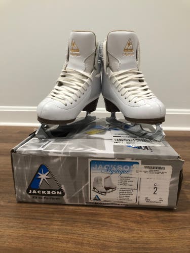 Used Jackson Size 2C Figure Skates