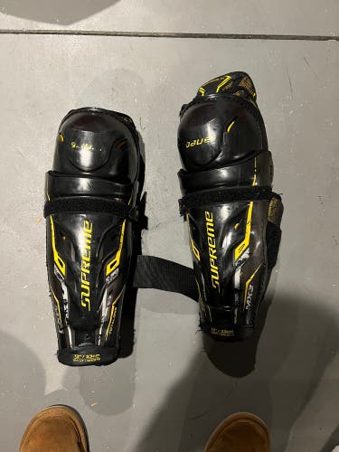 Bauer  Supreme TotalOne MX3 Shin Pads