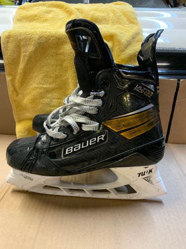 Bauer ultra sonics. Size10ea Pacioretty