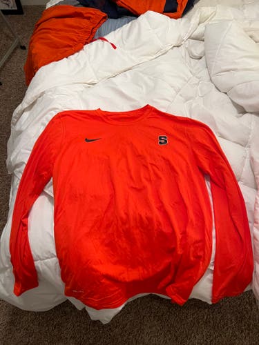 TEAM ISSUED LONG SLEEVE PRACTICE SHIRT Senior Year