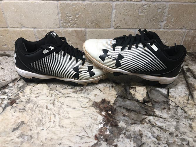 Under Armour Baseball Or Softball Cleats