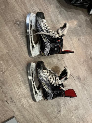 Used Bauer Regular Width Size 5.5 Vapor 1X Hockey Skates