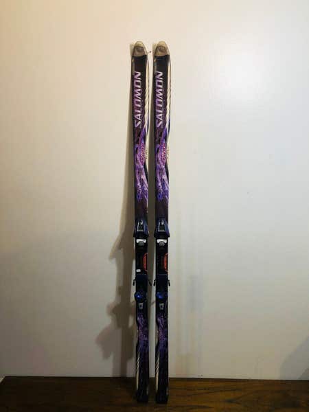 old salomon skis Vintage 90's Salomon Evolution Lite Downhill Skis 178 cm. Salomon 800  Bindings | SidelineSwap