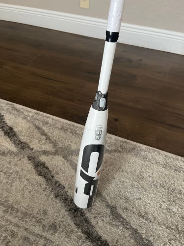 New USSSA Certified DeMarini (-10) 19 oz 29" CF Bat