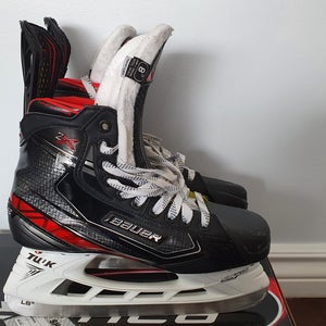 Senior New Bauer Vapor 2X Hockey Skates Regular Width Size 8