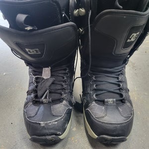 Used Dc Shoes Phase 2008 Senior 9.5 Men's Snowboard Boots