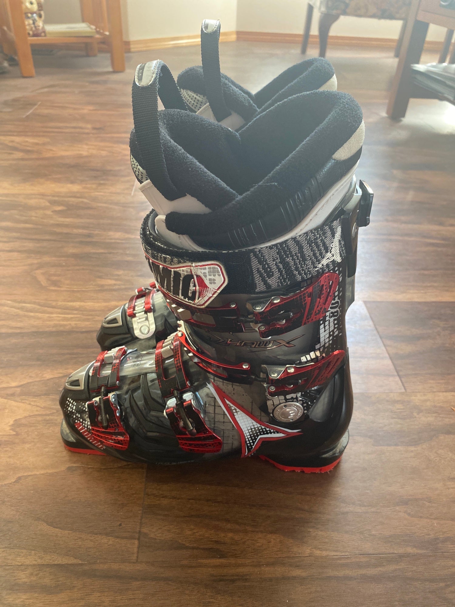 Atomic Hawx 80 Ski Boots | SidelineSwap | Buy and Sell on