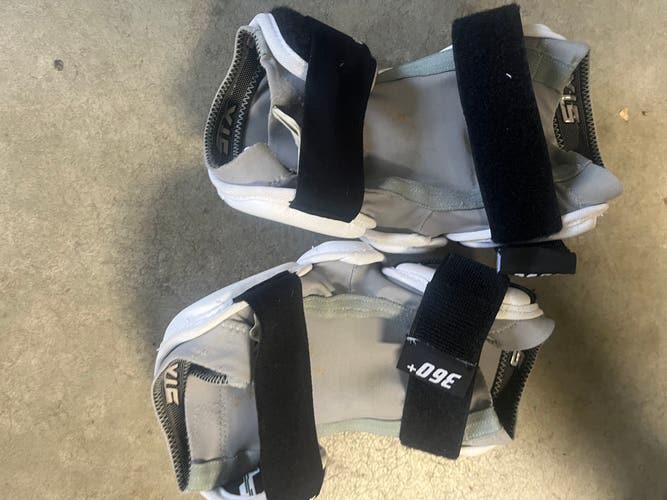 Large White STX Stallion 400 Elbow Pads