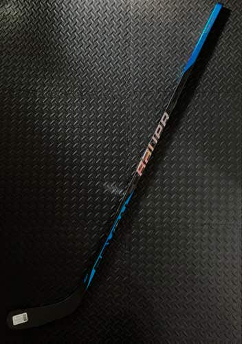 NEW Senior Right Hand | Bauer Nexus Sync Hockey Stick | 77 Flex P92 Curve