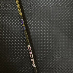 NEW Senior Left Hand | CCM Tacks AS-V Pro Hockey Stick | 85 Flex P29 Curve
