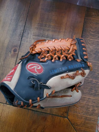 Used Rawlings Right Hand Throw Infield Heart of the Hide Baseball Glove 11.5"