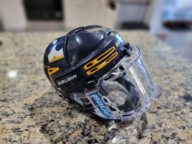 Senior SM Bauer Re-Akt 75 helmet with bubble combo *navy