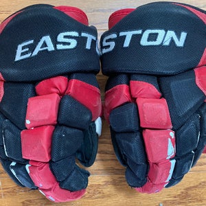 Used Easton Synergy Gloves 11" youth hockey junior