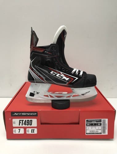 New CCM Extra Wide Width Size 7 JetSpeed FT490 Hockey Skates