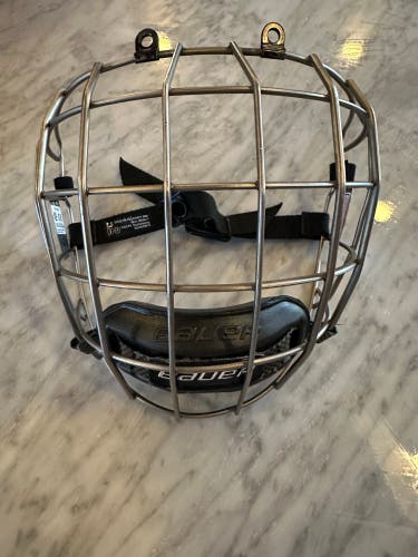 Used Medium Bauer Full Cage