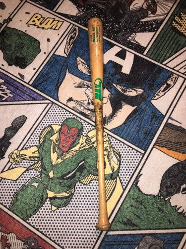 MaxBat Pro Wood/College Game Bat 33”