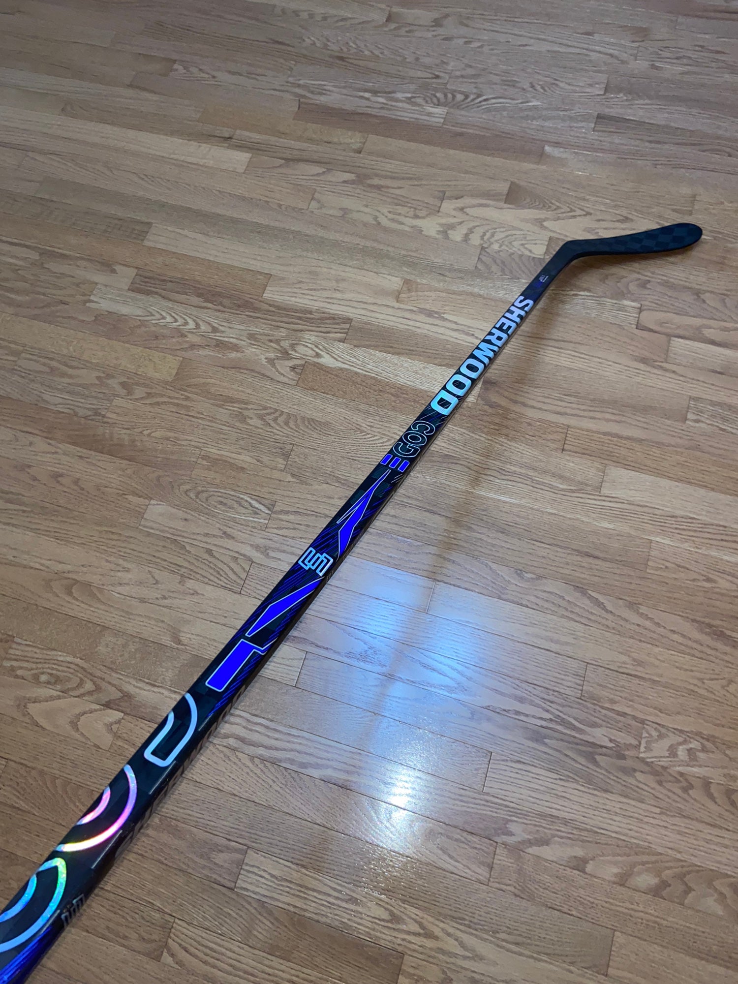 Sherwood Code TMP 3 Grip Senior Composite Hockey Stick –