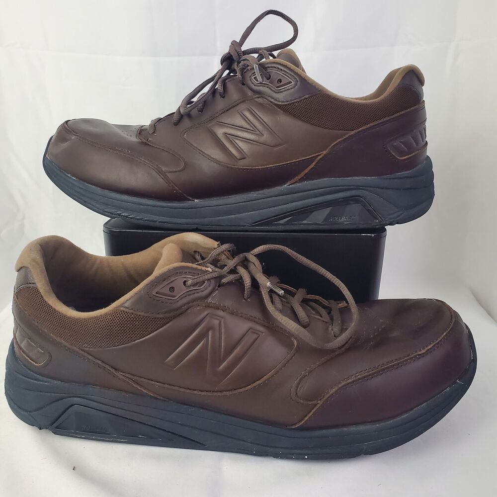 New Balance 928v3 Walking Sneakers 