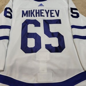 ILYA MIKHEYEV 20'21 White Toronto Maples Leafs Set 3 Game Worn Jersey