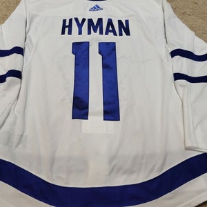 ZACH HYMAN 18'19 White Toronto Maples Leafs PHOTOMATCHED Game Worn Jersey 2