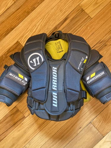 Used Medium Warrior Ritual G2 Goalie Chest Protector