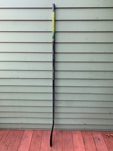 New Retail Senior Warrior Right-Handed Alpha DX Hockey Stick W03 Flex 100