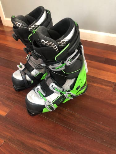 Apex Antero XP size 27 ski boots