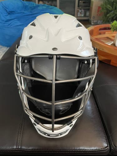 Player's Cascade CPV-R Helmet