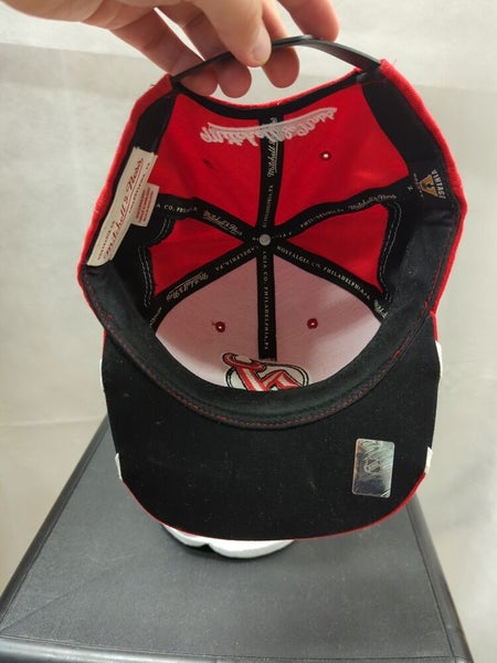 Mitchell & Ness, Accessories, New Jersey Devils Snapback Hat Nhl