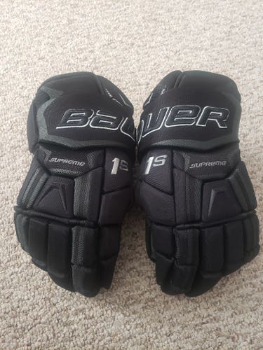 15" Bauer Supreme 1S Gloves