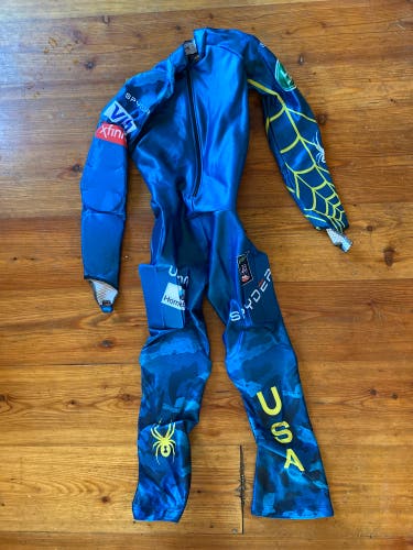 Used Large Spyder Padded Ski Suit FIS Legal