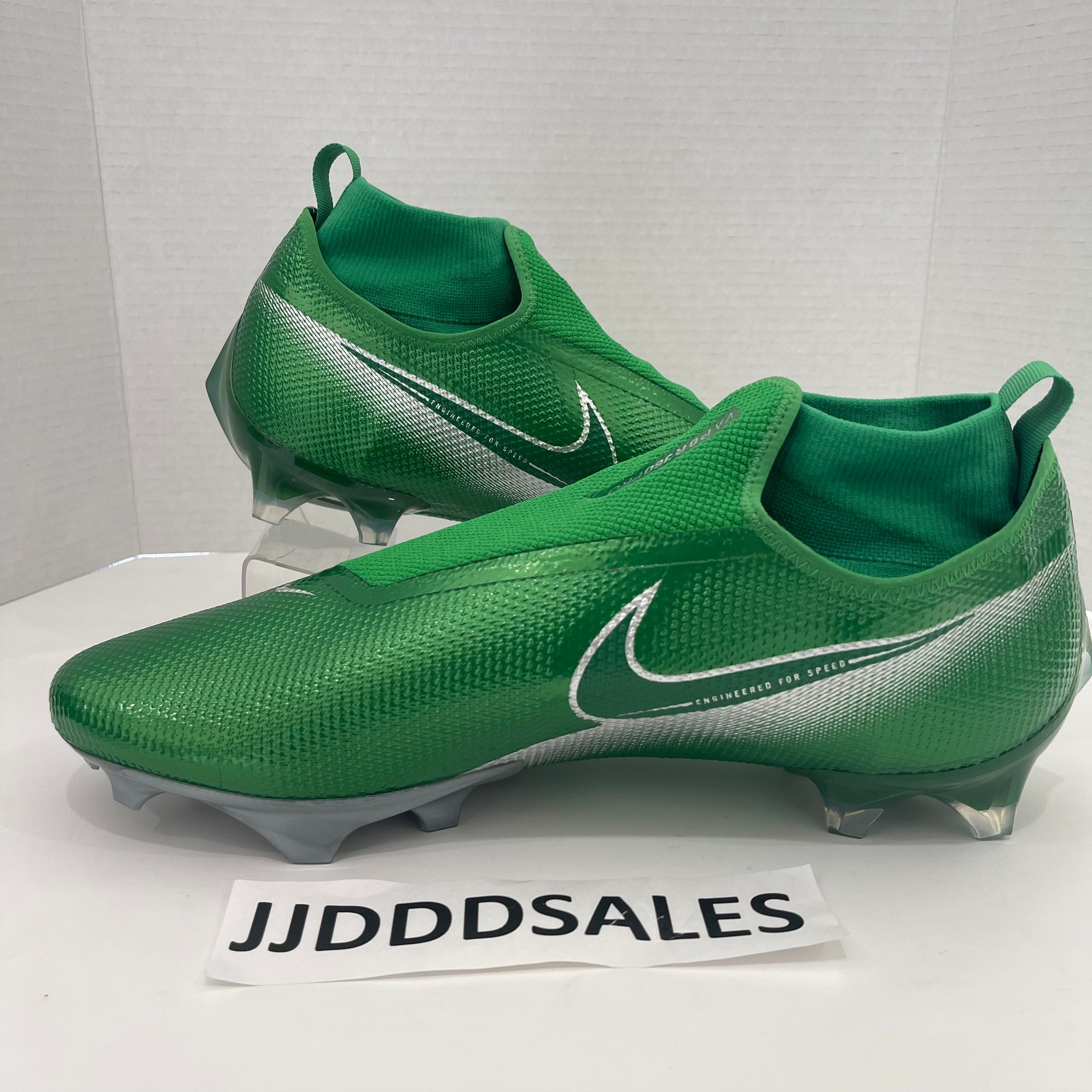 green nike vapor football cleats