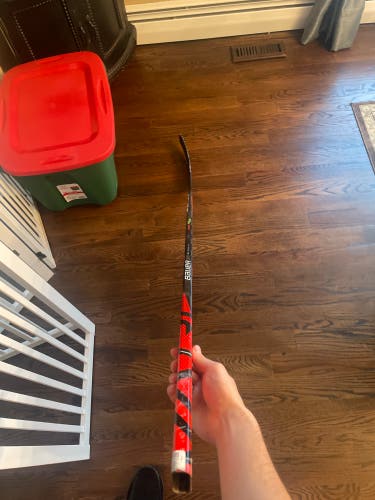Senior Right Handed P88  Vapor FlyLite Hockey Stick