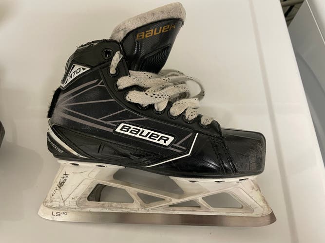 Used Bauer Regular Width Size 3 Supreme S170 Hockey Goalie Skates