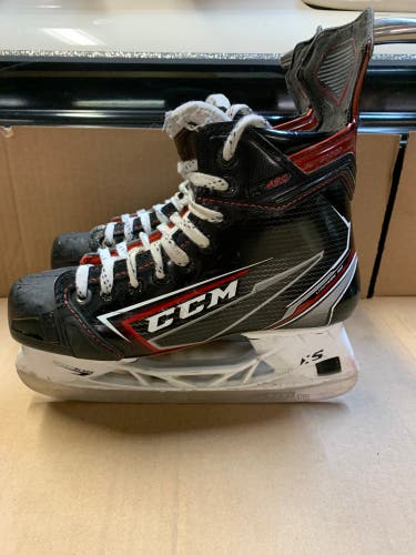 Ccm skates ft490 5D with step steel