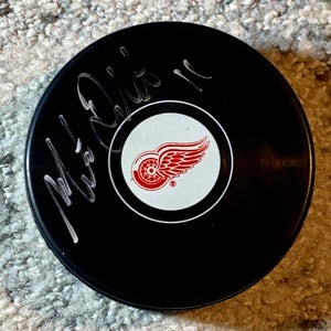 Mathieu Dandenault signed Detroit Red Wings logo puck