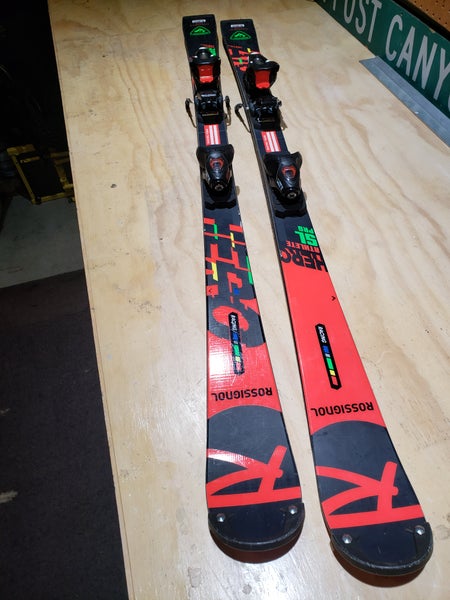 Used Unisex 2021 Rossignol 142 cm Racing Hero Athlete SL Pro Skis
