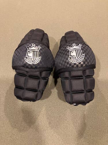 Used Medium Brine Arm Pads