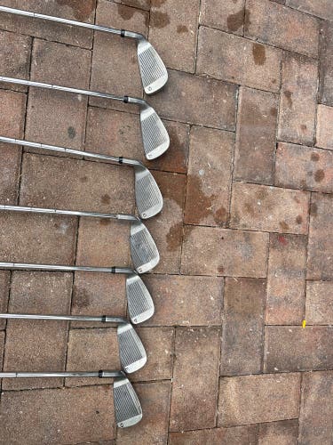 Golf iron set 3/9 PURE II In Right Handed